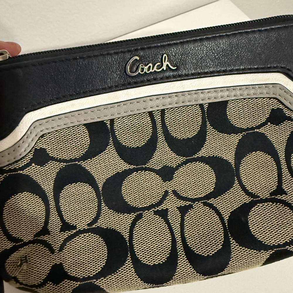 Coach Signature Black and Tan Wristlet